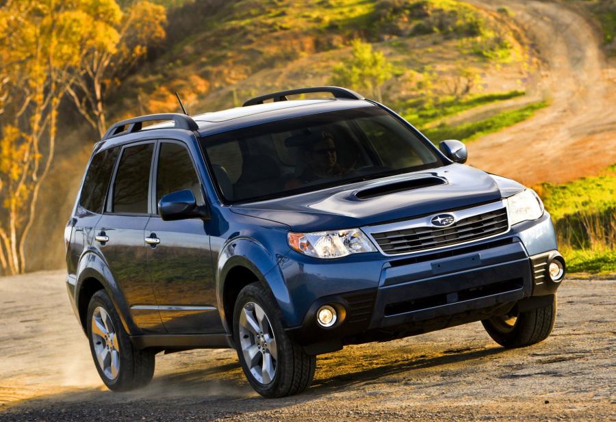  Subaru Forester 2.5XT 2010 года  (фото 5 из 10)